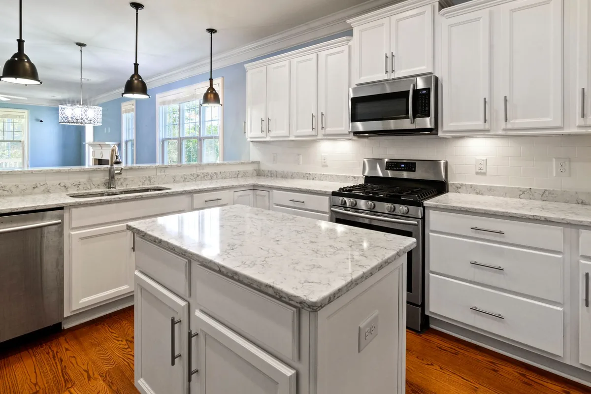 Filth & Squalor Cleanup in West DeLand, FL